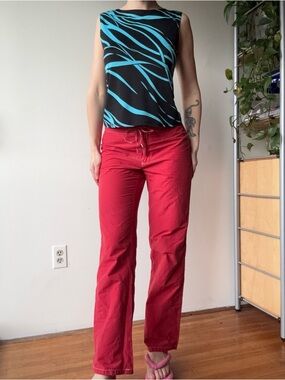 Beechers brook Y2K black + blue sleeveless top